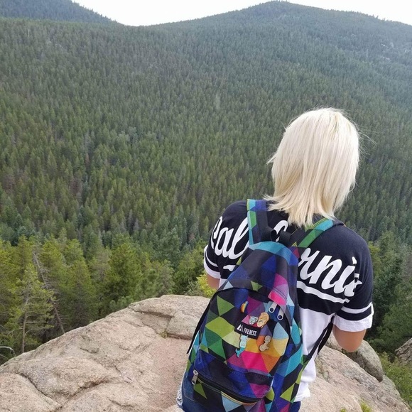 Meet your Posher, Sarah - Picture 1 of 1